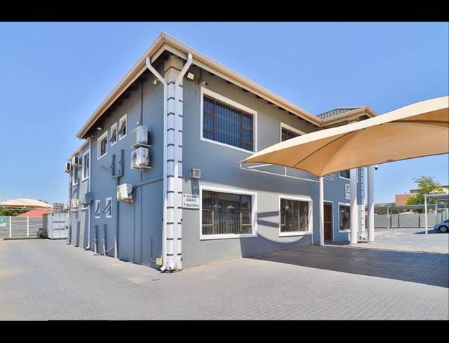 BUSINESS FOR SALE IN NEW REDRUTH